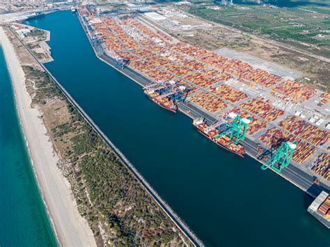 gioias gioia tauro|Port de Gioia Tauro — Wikipédia